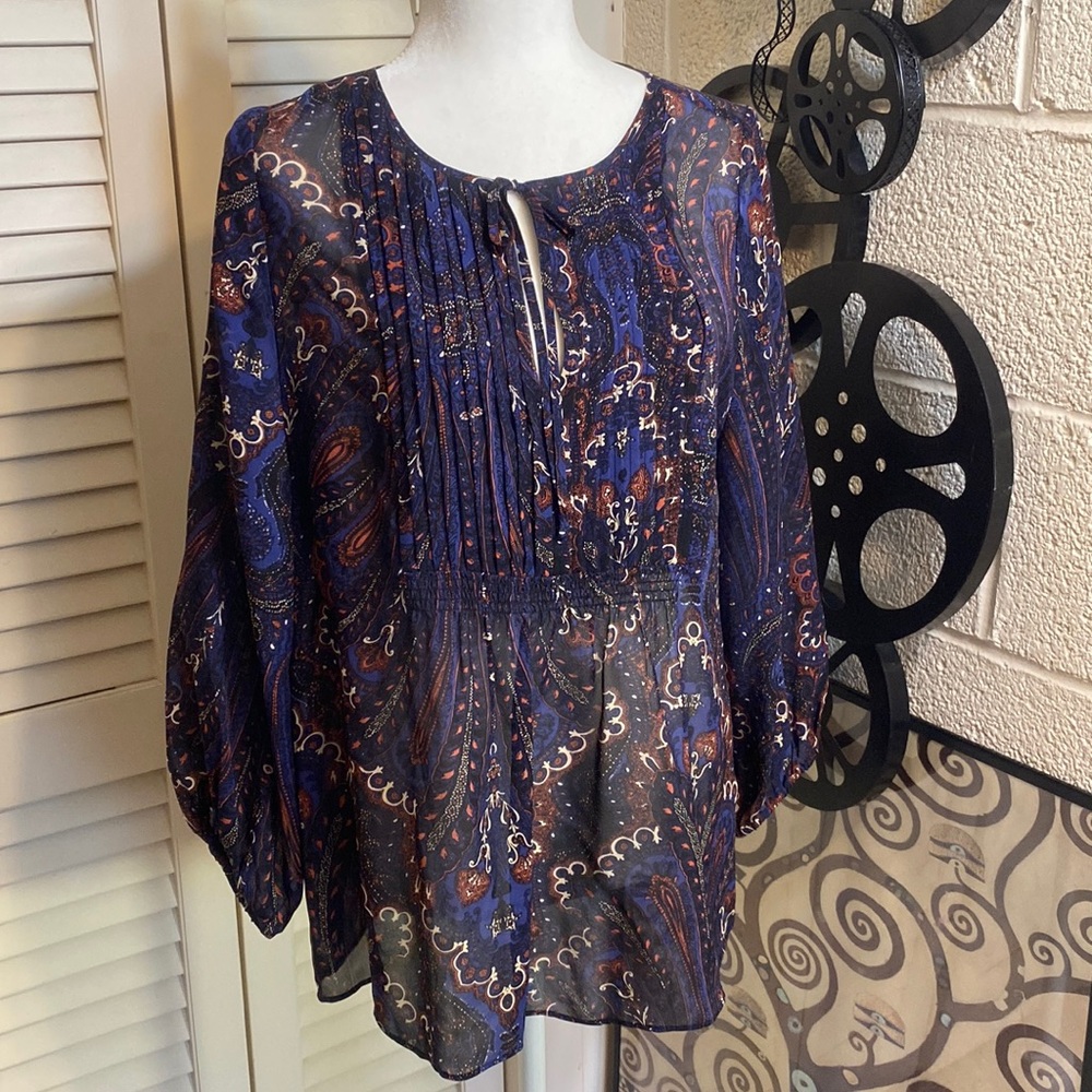 JOIE M gorgeous SILK blouse in fabulous boho design and lovely lavender colors